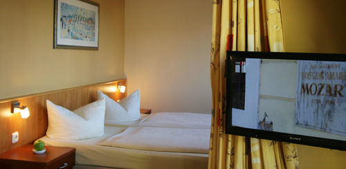 Hotel Verdi รอสต็อค ภายนอก รูปภาพ